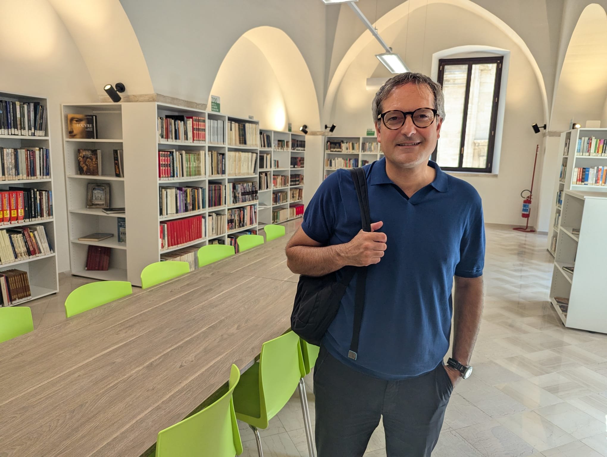 Biblioteca-comunale6